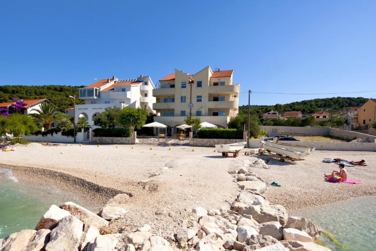 Apartments By The Sea Slatine, Ciovo - 1139 Exterior photo