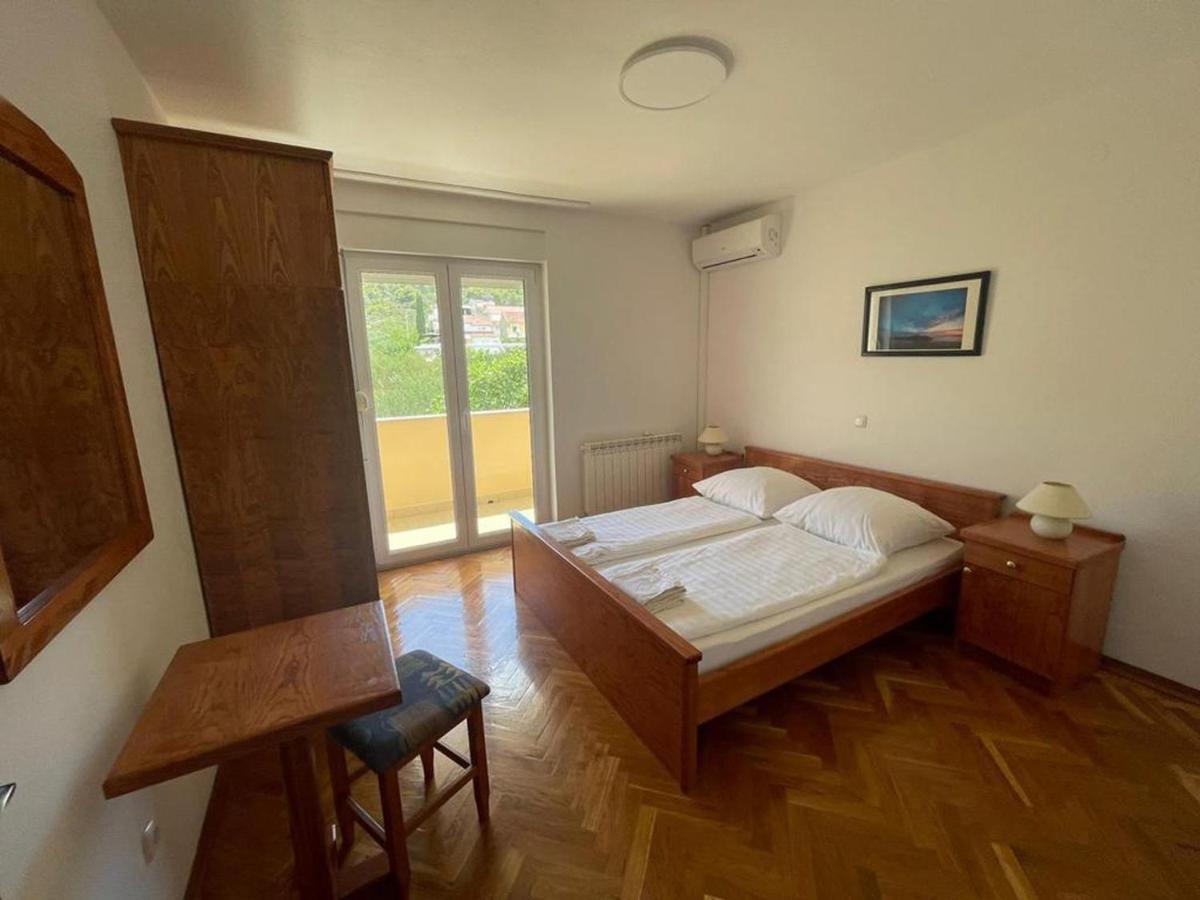 Apartments By The Sea Slatine, Ciovo - 1139 Exterior photo